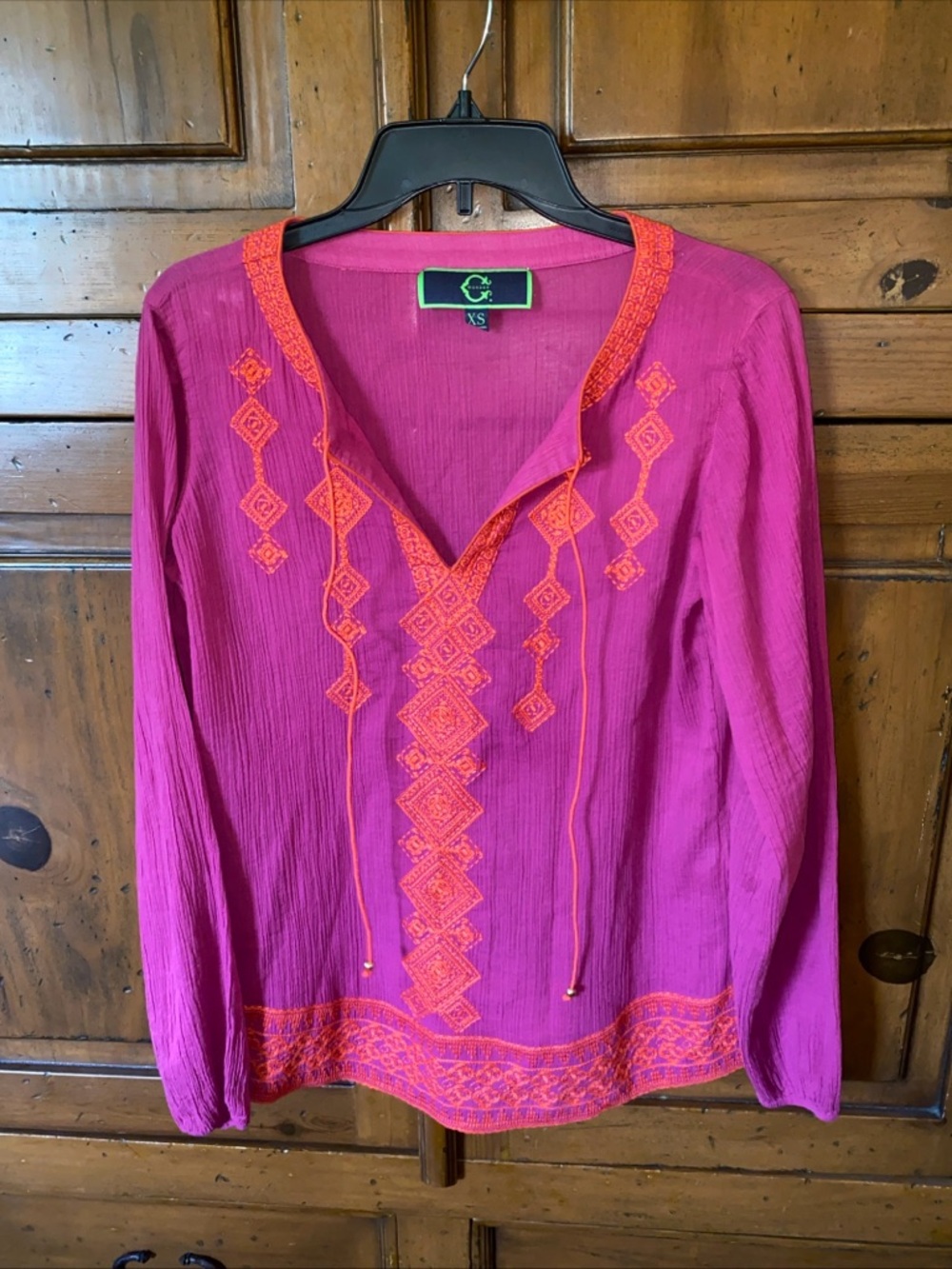 C Wonder Embroidered V-Neck Tunic Top - Fuchshia/Orange - XS - Picture 5 of 5